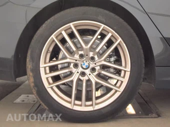 2024 BMW 5 Series Sedan 530i xDrive - miniatura 11
