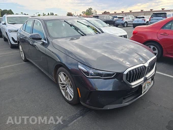 2024 BMW 5 Series Sedan 530i xDrive - miniatura 3