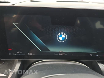 2024 BMW 5 Series Sedan 530i xDrive - miniatura 12