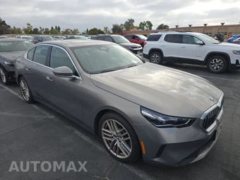 2024 BMW 5 Series Sedan 530i xDrive - miniatura 3