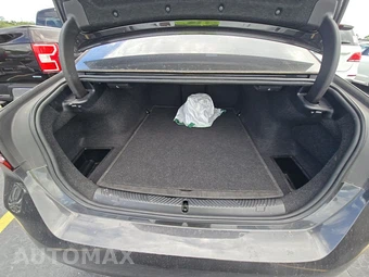 2024 BMW 5 Series Sedan 530i xDrive - miniatura 23