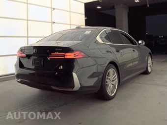 2024 BMW 5 Series Sedan 530i xDrive - miniatura 5
