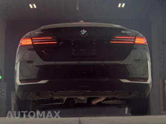 2024 BMW 5 Series Sedan 530i xDrive - miniatura 7