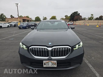 2024 BMW 5 Series Sedan 530i xDrive - miniatura 2