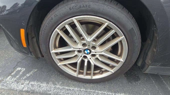 2024 BMW 5 Series Sedan 530i xDrive - miniatura 21
