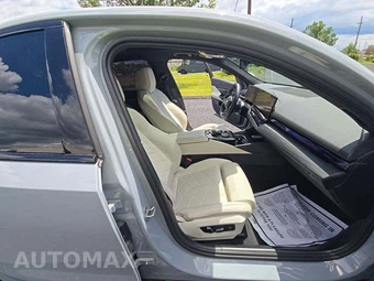 2024 BMW 5 Series Sedan 540i xDrive M SPORT LINE - miniatura 15