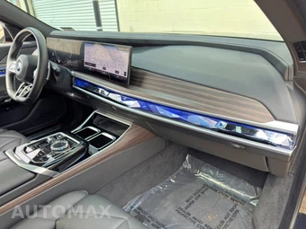2024 BMW 7 Series 740i - miniatura 12