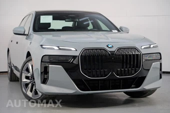 2024 BMW 7 Series 740i - miniatura 2