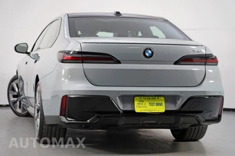 2024 BMW 7 Series 740i - miniatura 4