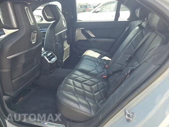 2024 BMW 7 Series 740i - miniatura 13