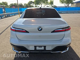 2024 BMW 7 Series 740i – miniatura 5