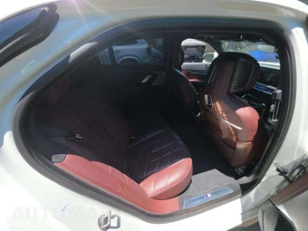 2024 BMW 7 Series 740i xDrive - miniatura 13
