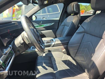 2024 BMW 7 Series 740i xDrive – miniatura 7