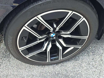 2024 BMW 7 Series 740i xDrive - miniatura 23