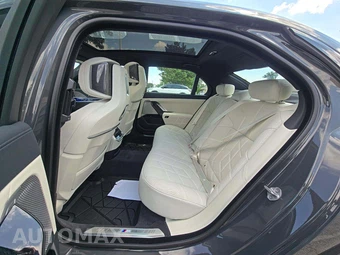 2024 BMW 7 Series 740i xDrive - miniatura 13