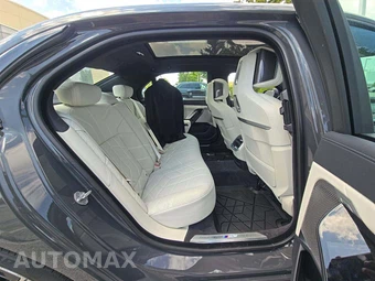 2024 BMW 7 Series 740i xDrive - miniatura 16