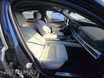 2024 BMW 7 Series 760i xDrive - miniatura 18