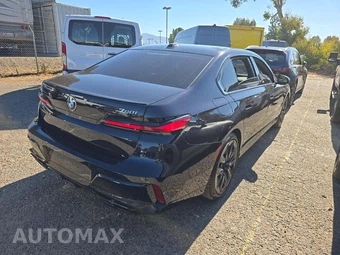 2024 BMW 7 Series 760i xDrive - miniatura 3