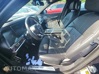2024 BMW 7 Series 760i xDrive – miniatura 7