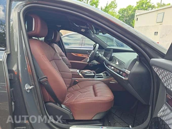 2024 BMW 7 Series 760i xDrive - miniatura 18
