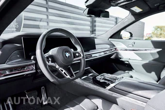 2024 BMW 7 Series 760i xDrive - miniatura 2