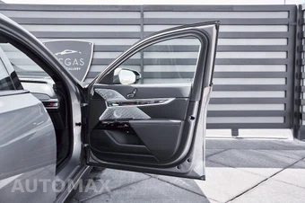 2024 BMW 7 Series 760i xDrive - miniatura 22