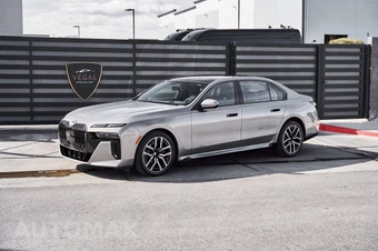 2024 BMW 7 Series 760i xDrive - miniatura 5