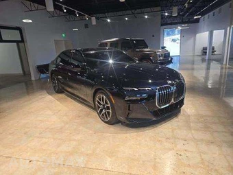 2024 BMW 7 Series 760i xDrive – miniatura 4