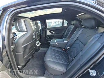 2024 BMW 7 Series 760i xDrive – miniatura 13