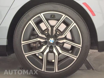 2024 BMW 7 Series 760i xDrive - miniatura 12