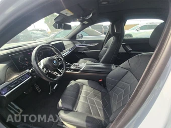 2024 BMW 7 Series 760i xDrive - miniatura 13