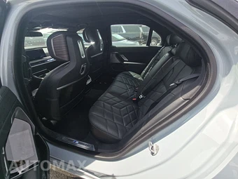 2024 BMW 7 Series 760i xDrive - miniatura 19