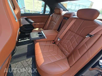 2024 BMW 7 Series Sedan 750e xDrive – miniatura 13