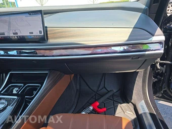 2024 BMW 7 Series Sedan 750e xDrive – miniatura 19