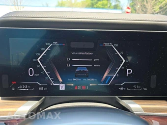 2024 BMW 7 Series Sedan 750e xDrive – miniatura 9