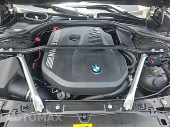2024 BMW 7 Series Sedan 750e xDrive – miniatura 15