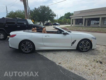2024 BMW 8 Series Convertible M850i xDrive - miniatura 4