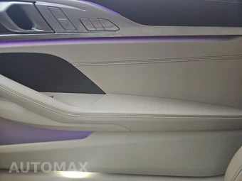 2024 BMW 8 Series Convertible M850i xDrive - miniatura 19