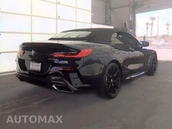 2024 BMW 8 Series Convertible M850i xDrive – miniatura 4