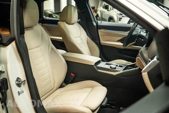 2024 BMW i4 eDrive35 - miniatura 15