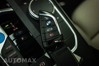 2024 BMW i4 eDrive35 - miniatura 22