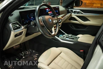 2024 BMW i4 eDrive35 - miniatura 9
