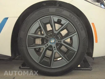 2024 BMW i4 eDrive40 - miniatura 10