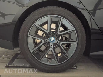 2024 BMW i4 eDrive40 – miniatura 11