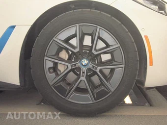 2024 BMW i4 eDrive40 – miniatura 10