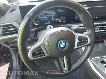2024 BMW i4 M50 – miniatura 10