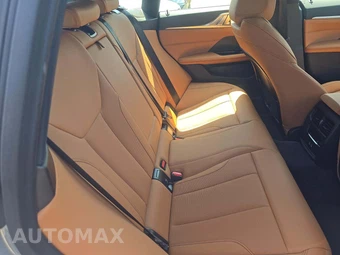 2024 BMW i4 M50 - miniatura 17