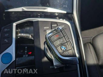 2024 BMW i4 xDrive40 – miniatura 8