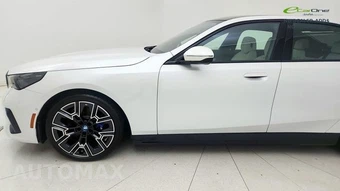 2024 BMW i5 eDrive40 M SPORT LINE - miniatura 22