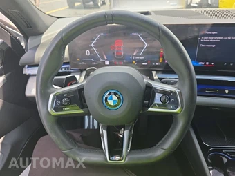 2024 BMW i5 eDrive40 M SPORT LINE - miniatura 10
